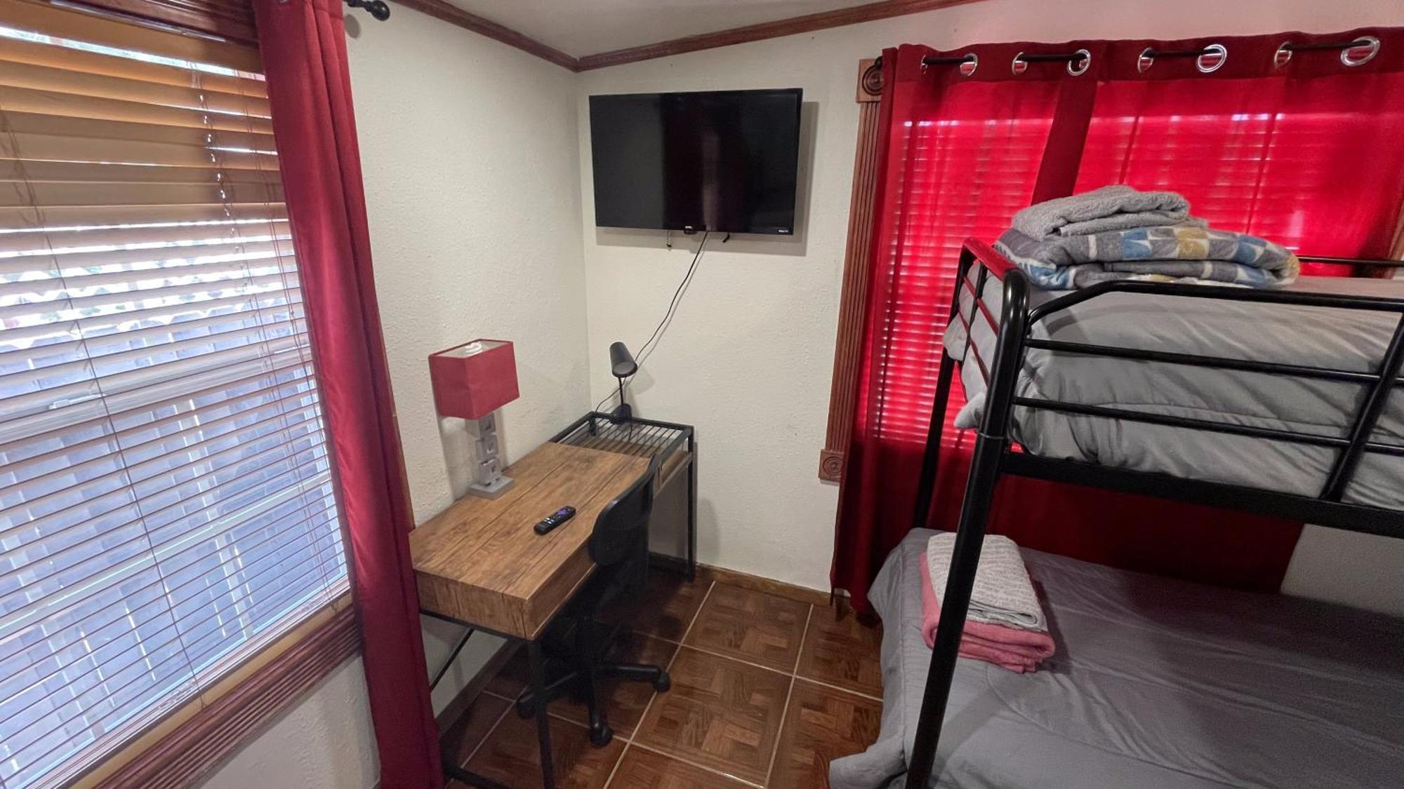 Los Andes - Alojamiento para HOMBRES Brownsville Exterior foto